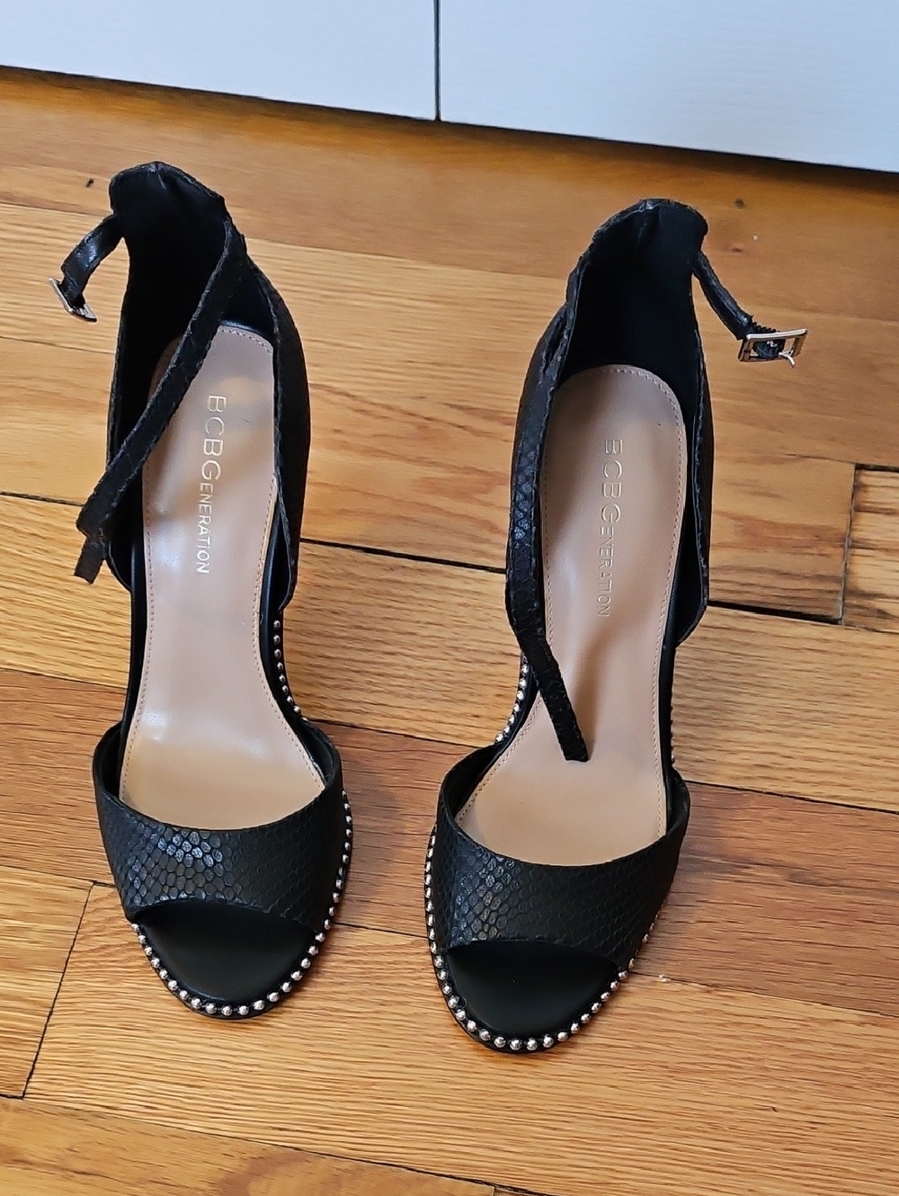 BCBGeneration Jessika Sandal Black Studded